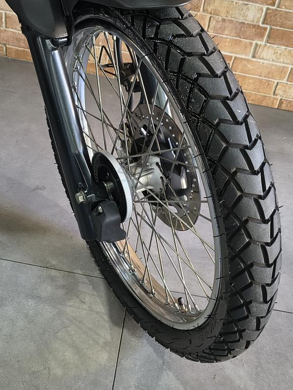 YAMAHA XTZ 250 - Foto