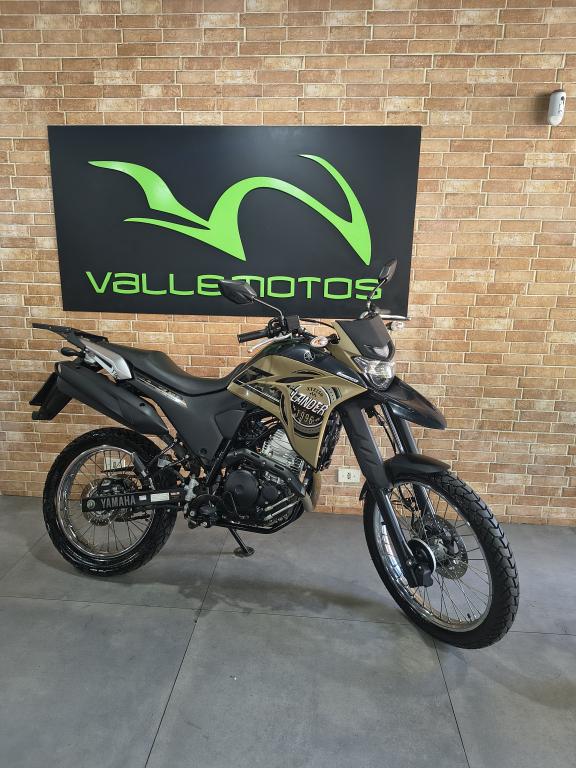 YAMAHA XTZ 250 - Foto