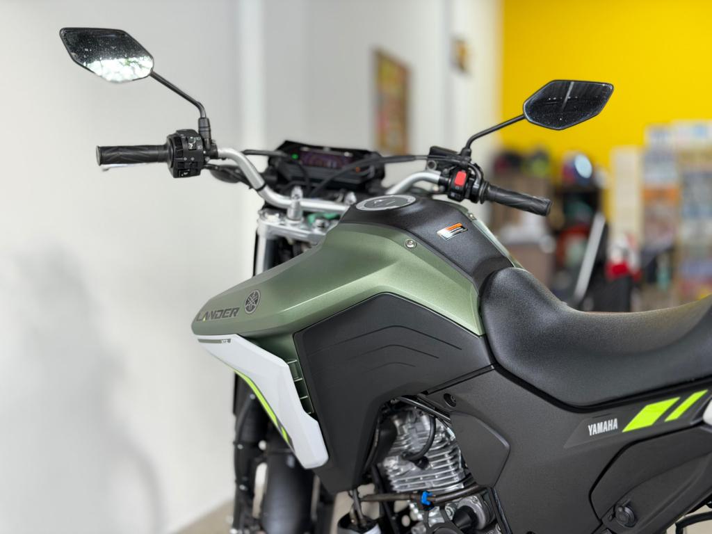 YAMAHA XTZ 250 - Foto
