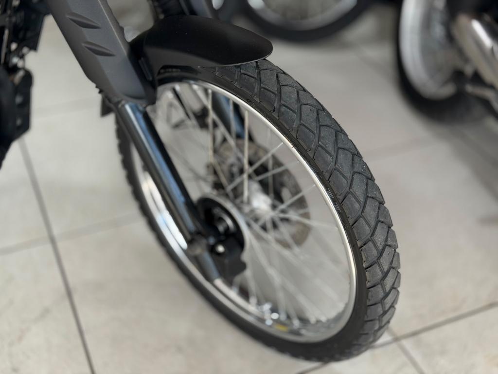 YAMAHA XTZ 250 - Foto