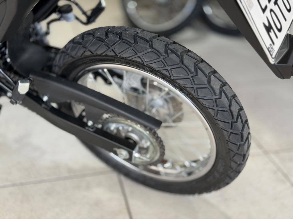 YAMAHA XTZ 250 - Foto