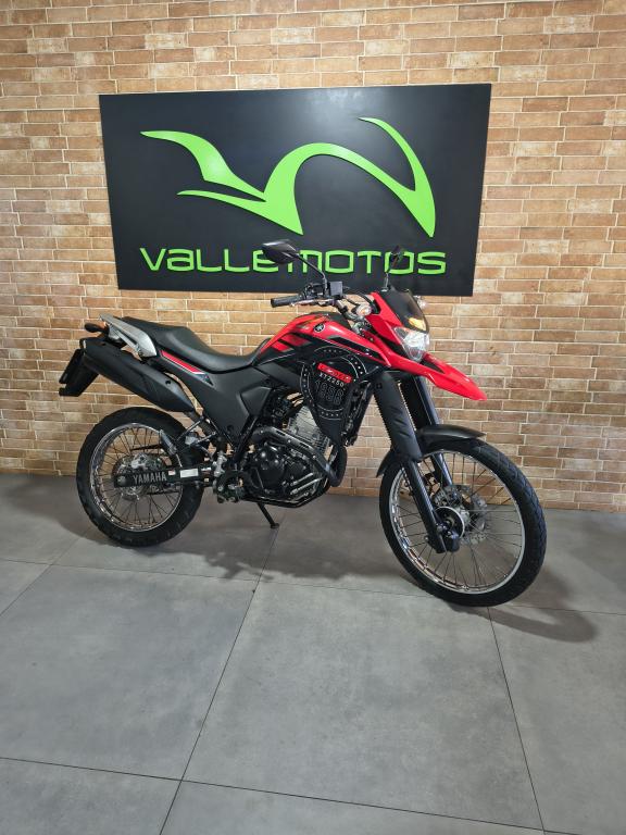 YAMAHA XTZ 250 - Foto