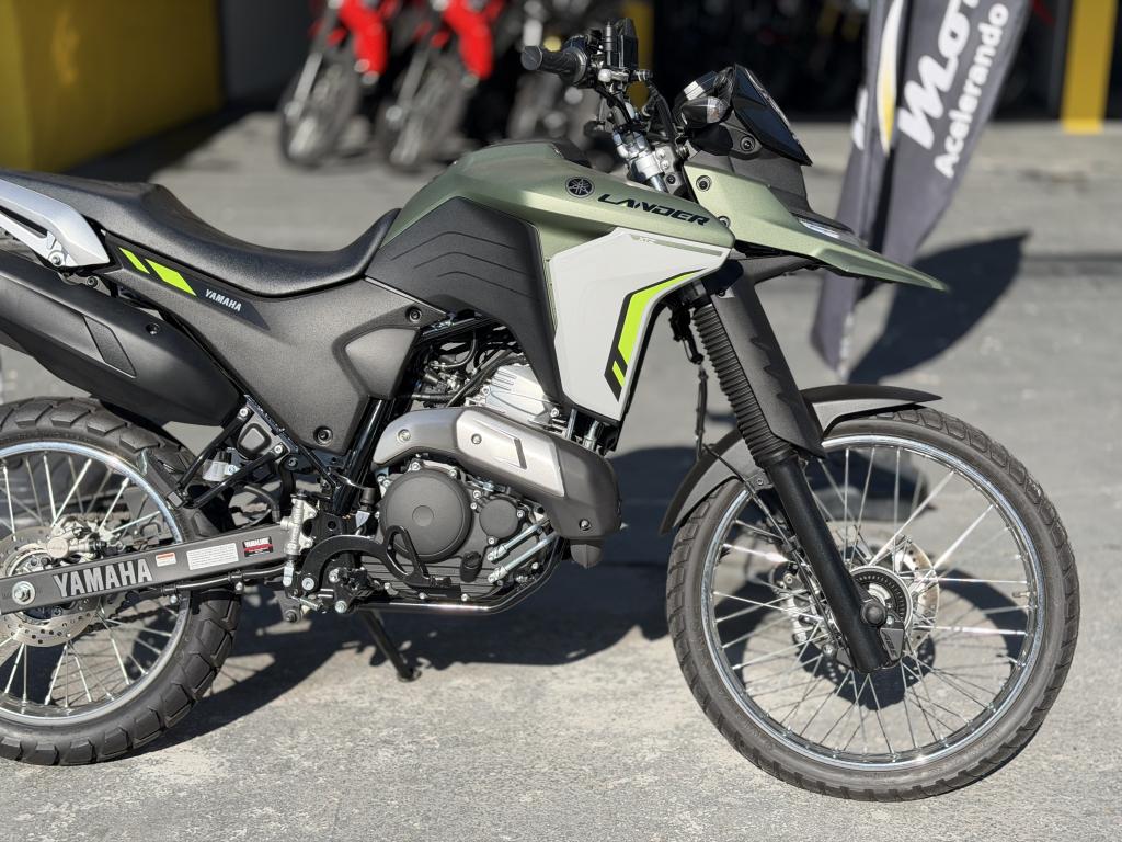 YAMAHA XTZ 250 - Foto