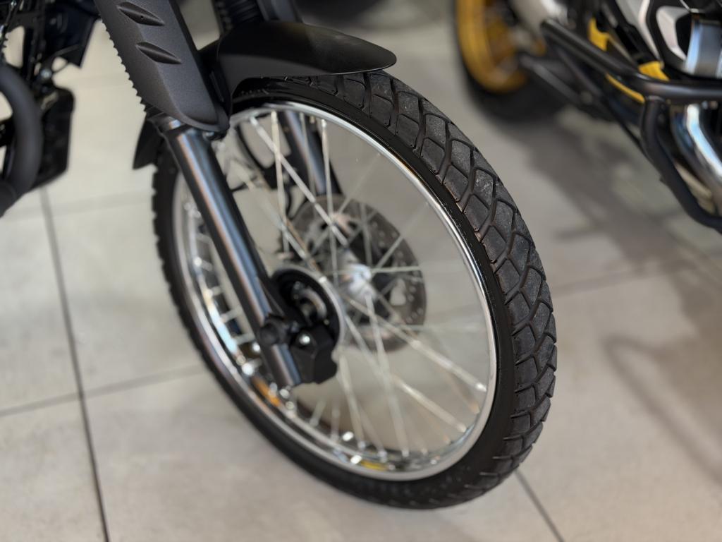 YAMAHA XTZ 250 - Foto