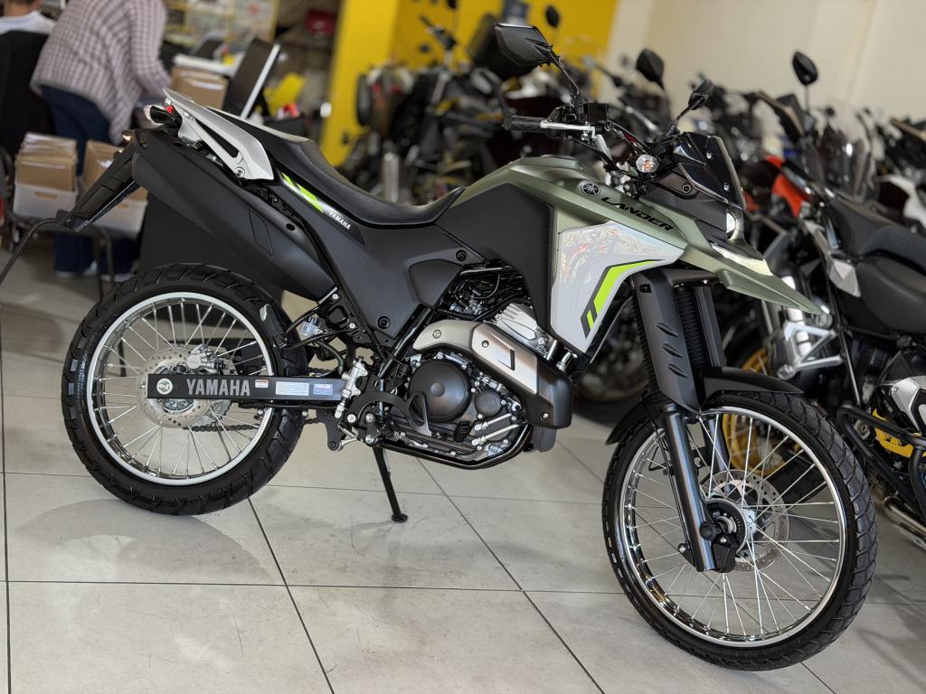 YAMAHA XTZ 250 - Foto