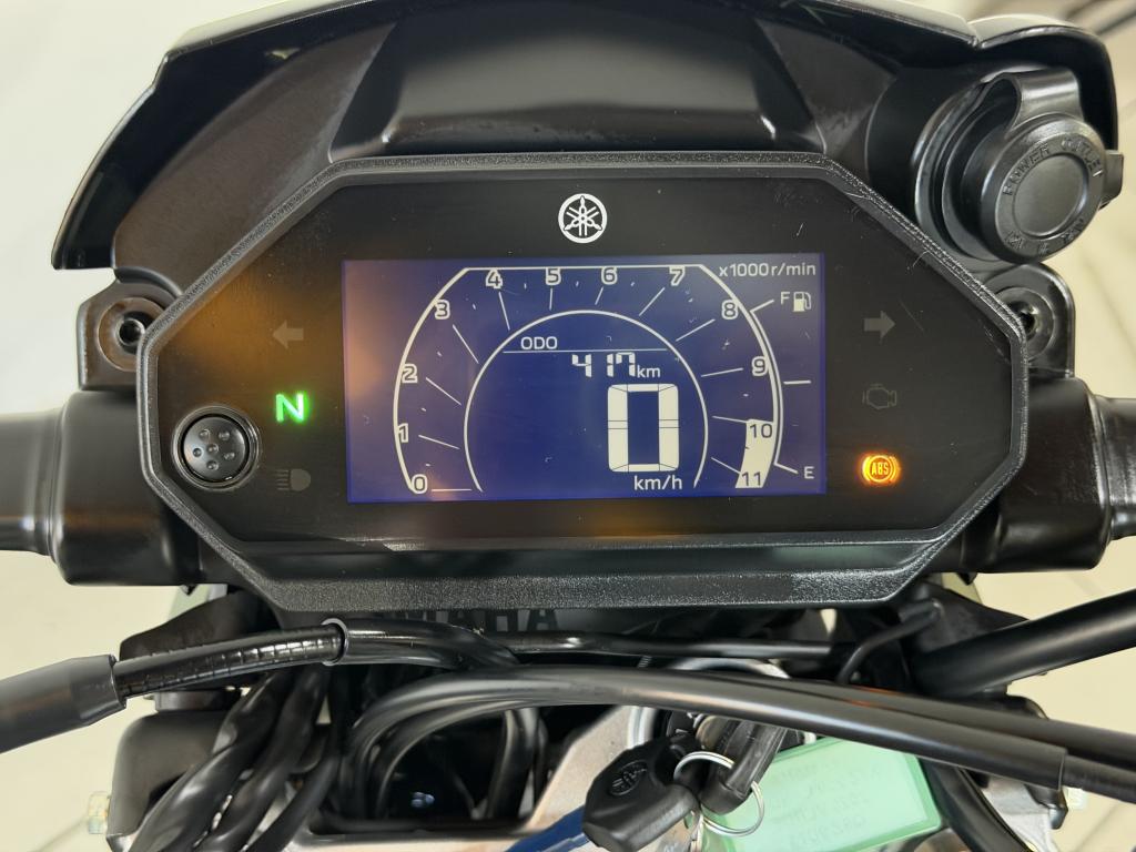 YAMAHA XTZ 250 - Foto