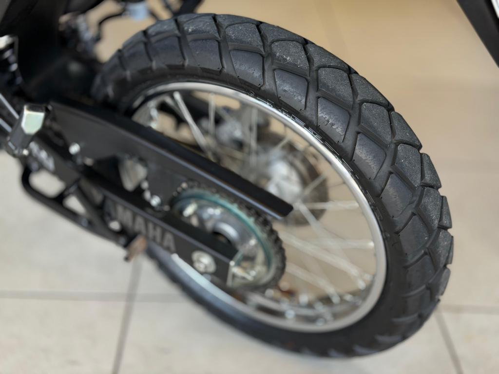 YAMAHA XTZ 250 - Foto