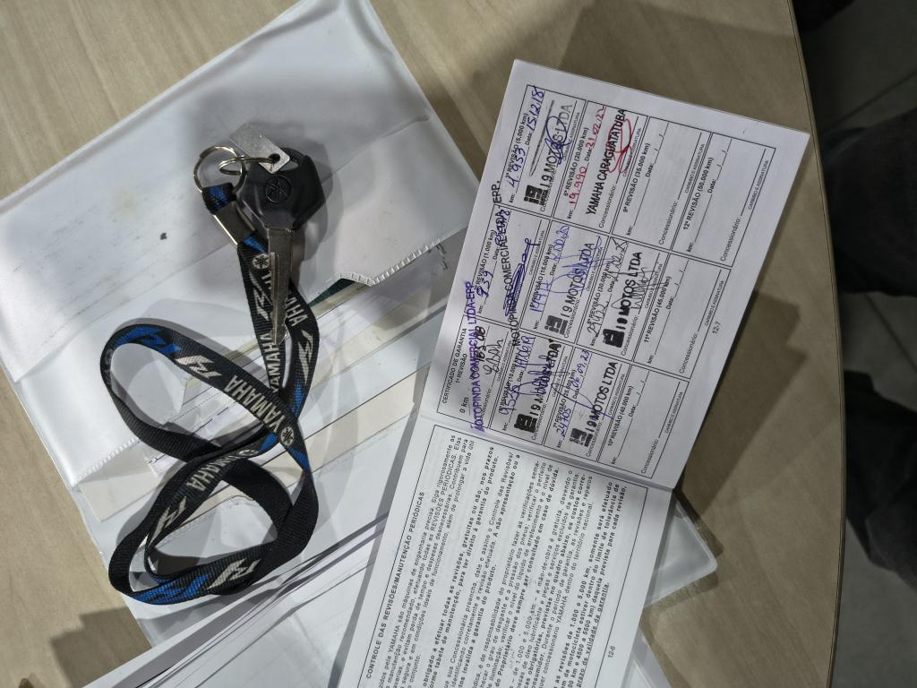 YAMAHA XTZ 250 - Foto