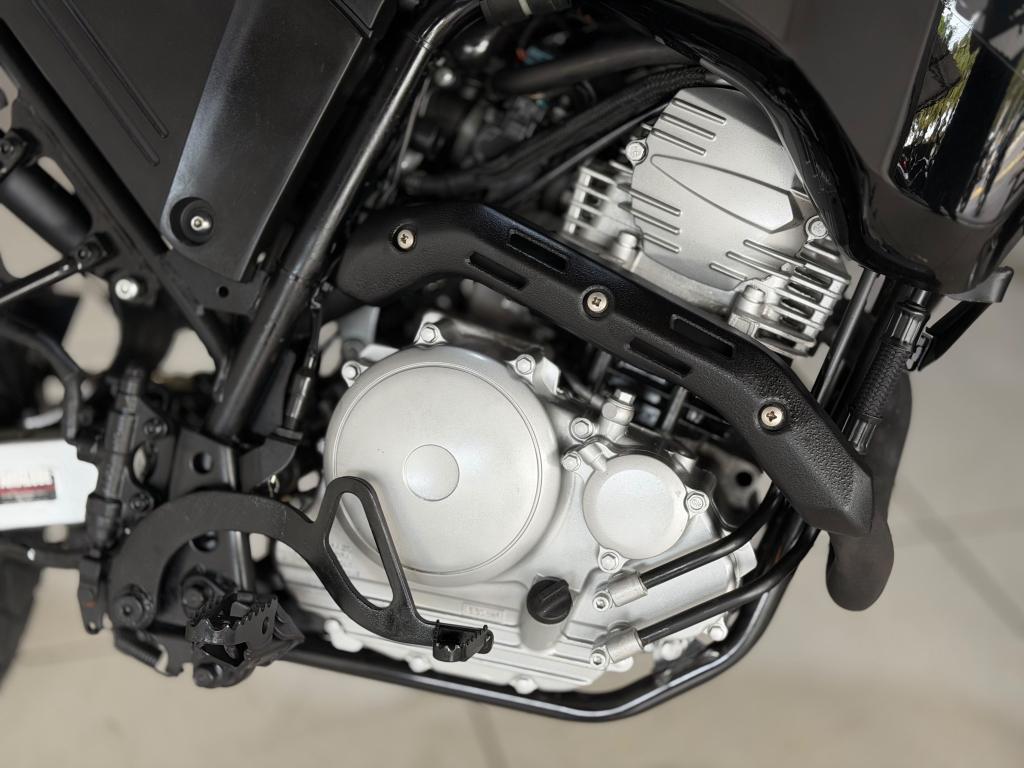 YAMAHA XTZ 250 - Foto