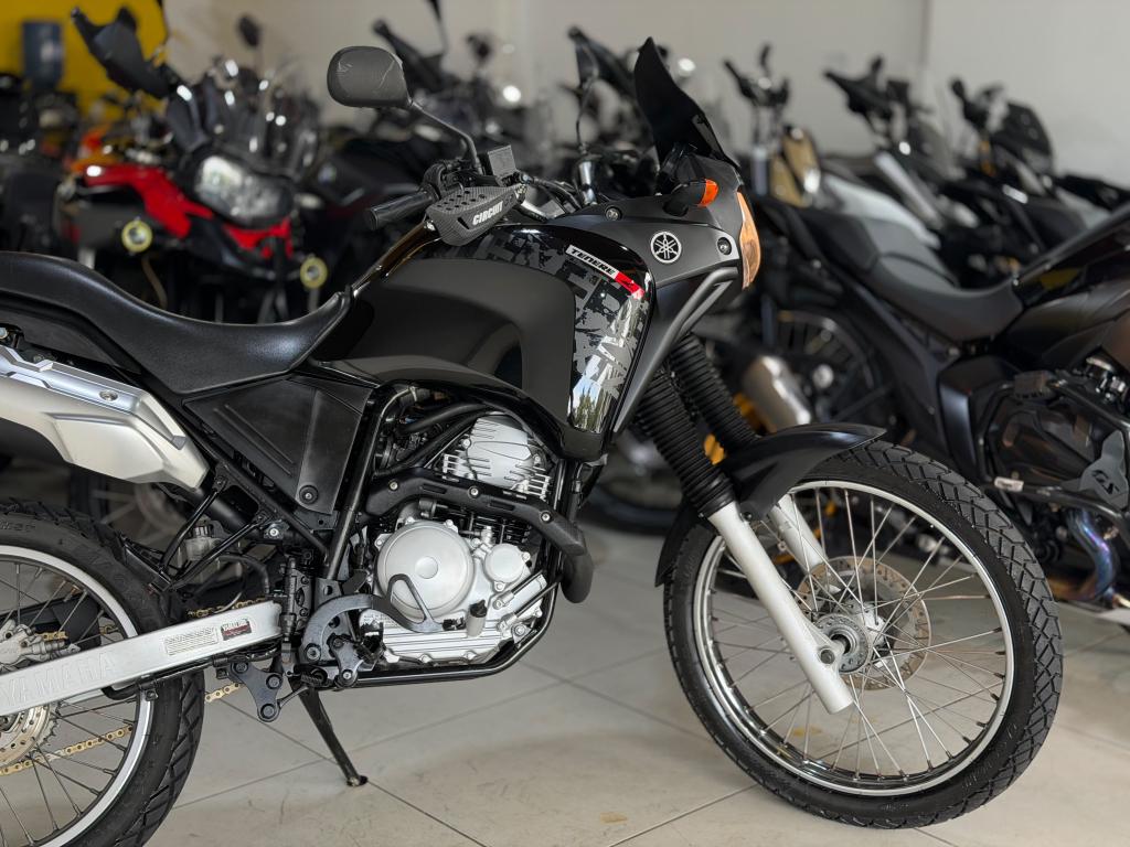 YAMAHA XTZ 250 - Foto