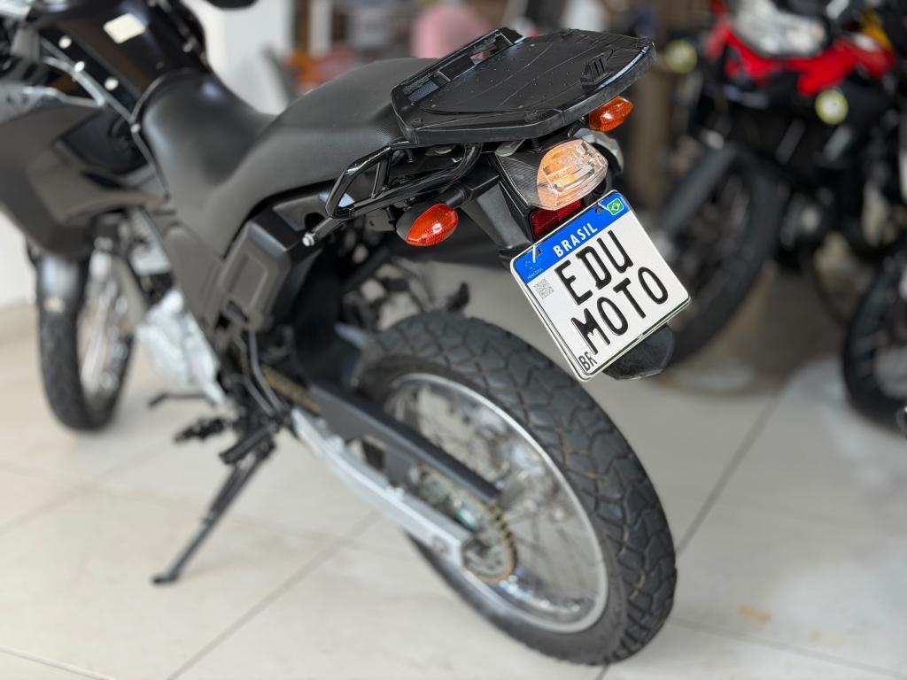 YAMAHA XTZ 250 - Foto