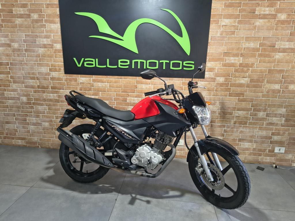 YAMAHA YBR 125 - Foto