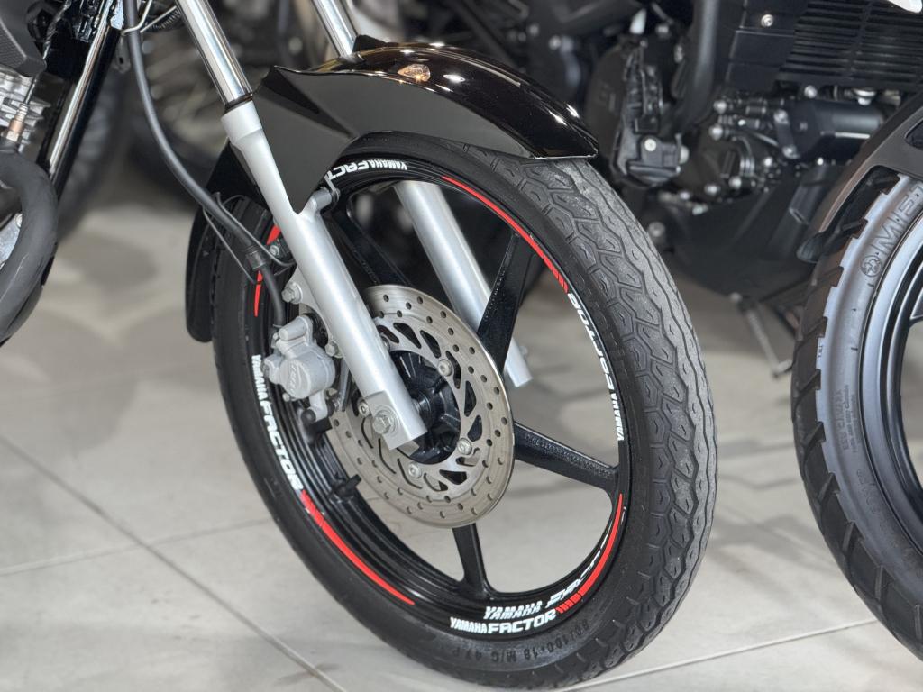 YAMAHA YBR 150 - Foto