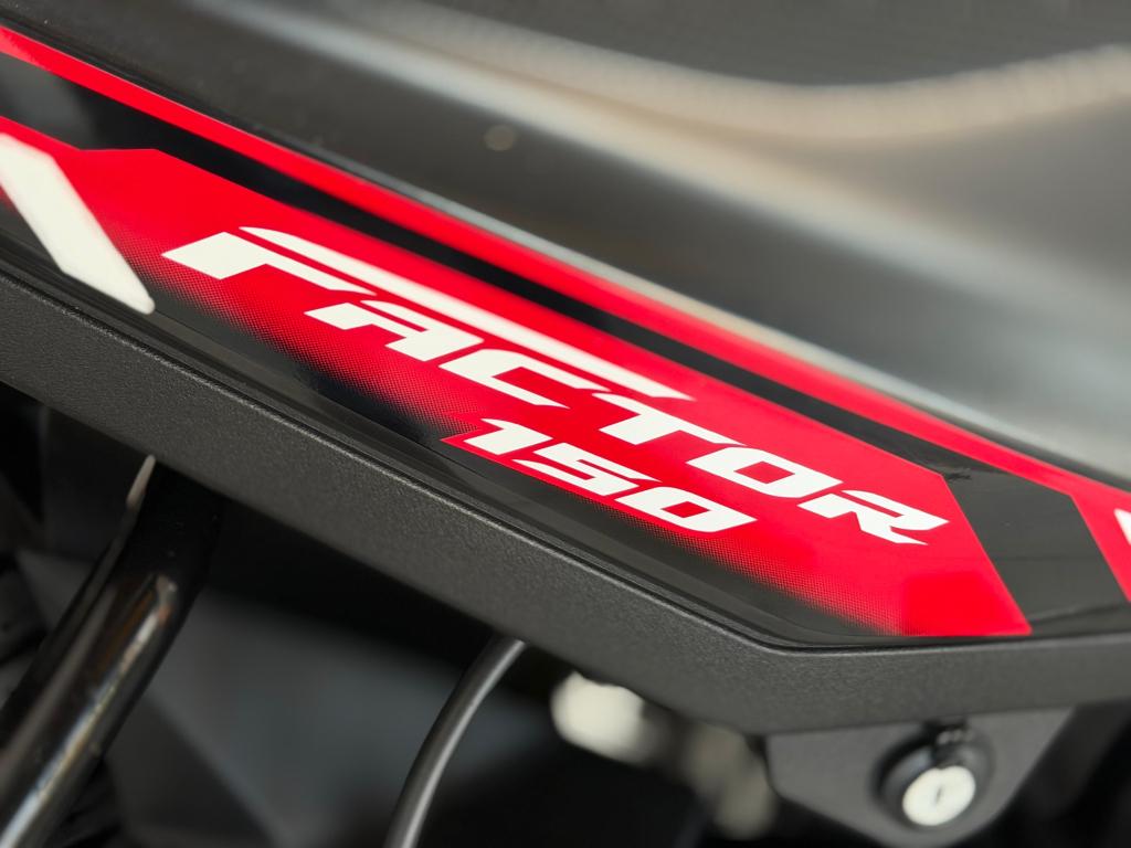 YAMAHA YBR 150 - Foto