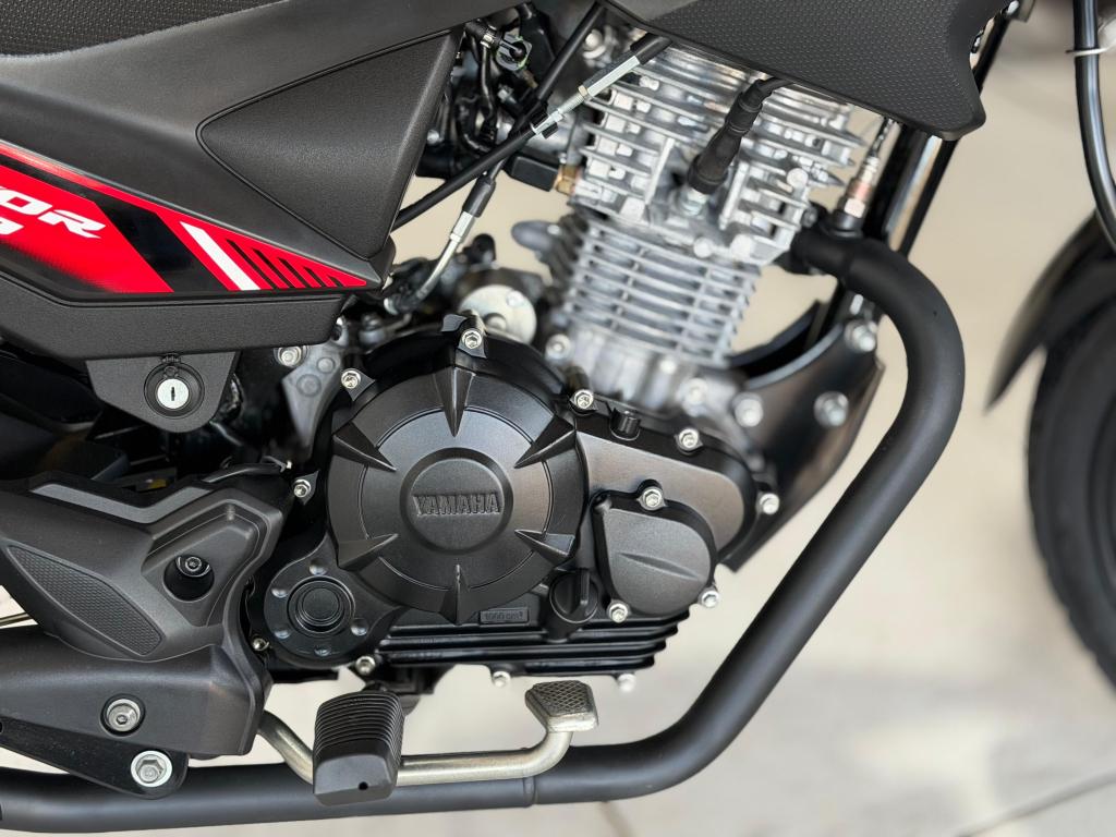 YAMAHA YBR 150 - Foto