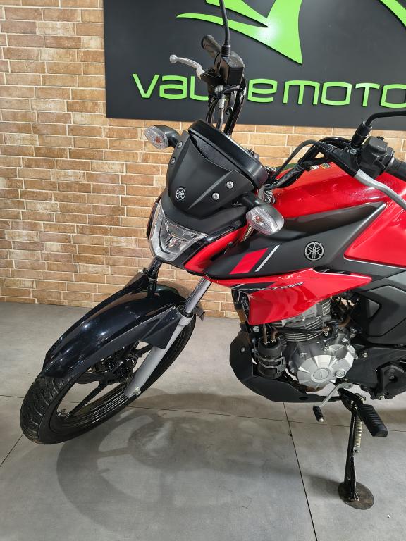 YAMAHA YBR 150 - Foto