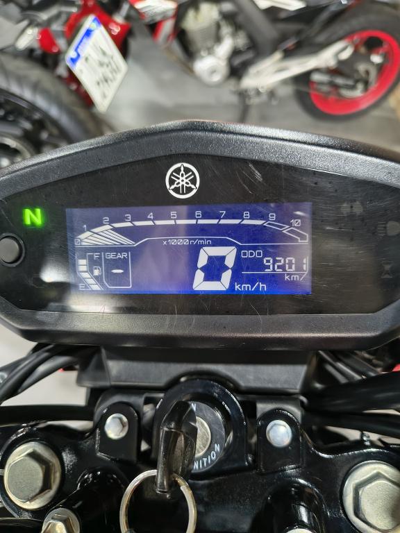 YAMAHA YBR 150 - Foto