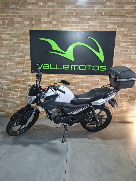 YAMAHA YBR 150 - Foto