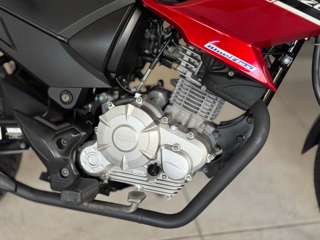 YAMAHA YS Fazer 150 - Foto