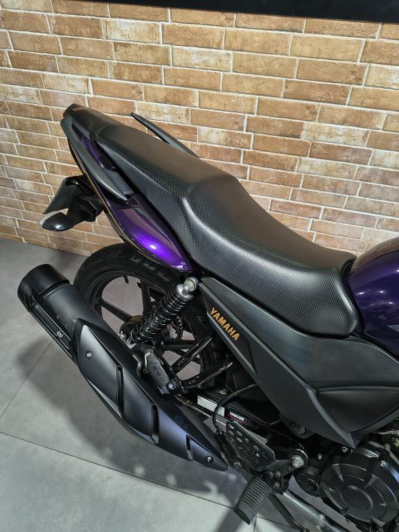YAMAHA YS Fazer 150 - Foto