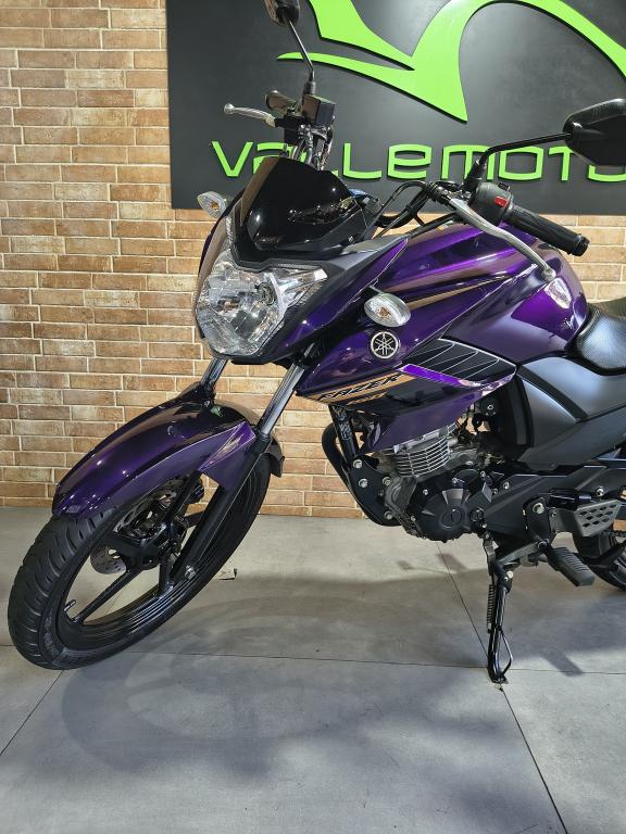 YAMAHA YS Fazer 150 - Foto