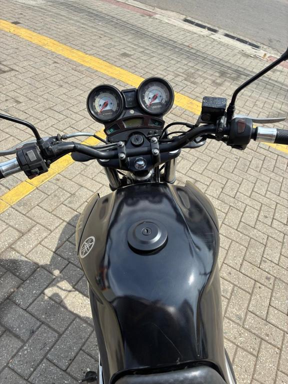 YAMAHA YS Fazer 250 - Foto