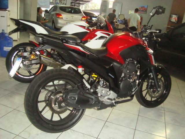 YAMAHA YS Fazer 250 - Foto