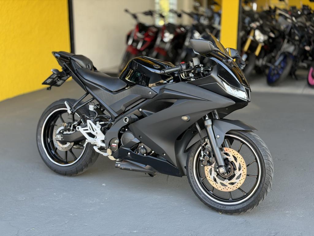 YAMAHA YZF R15 150