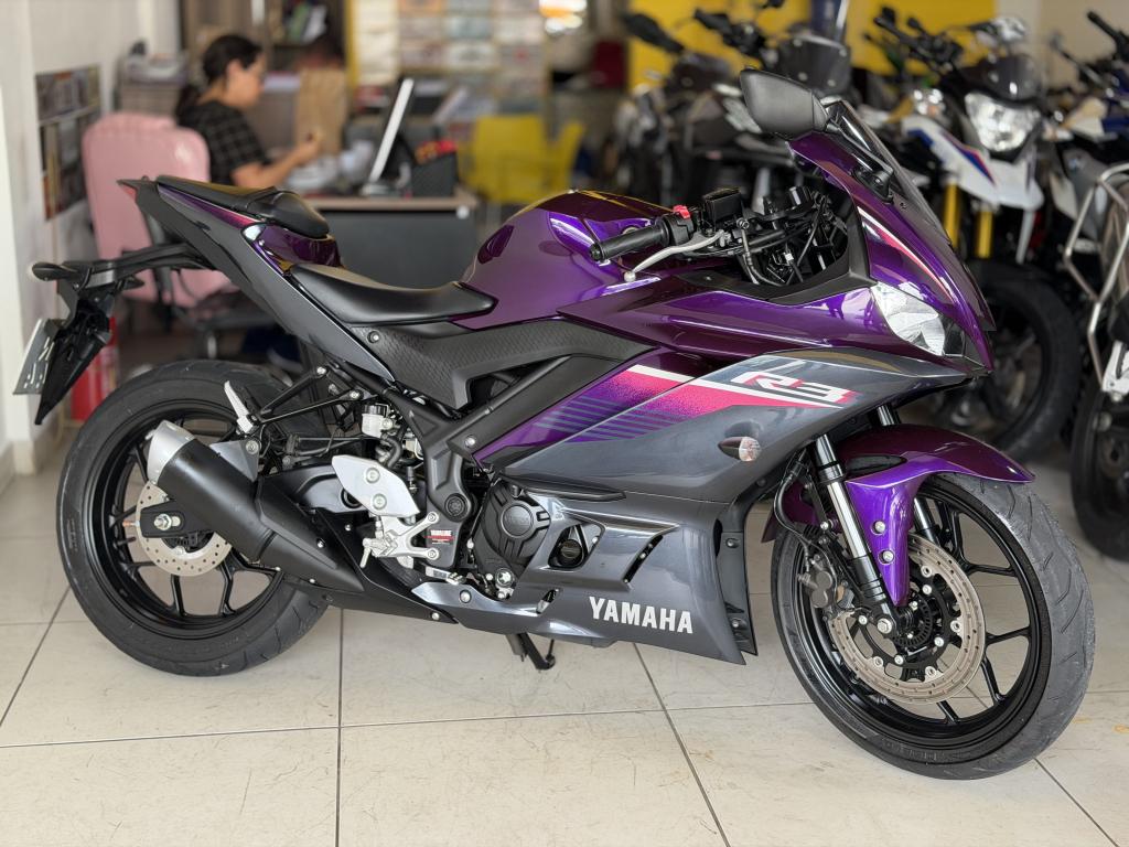 YAMAHA YZF R3 300