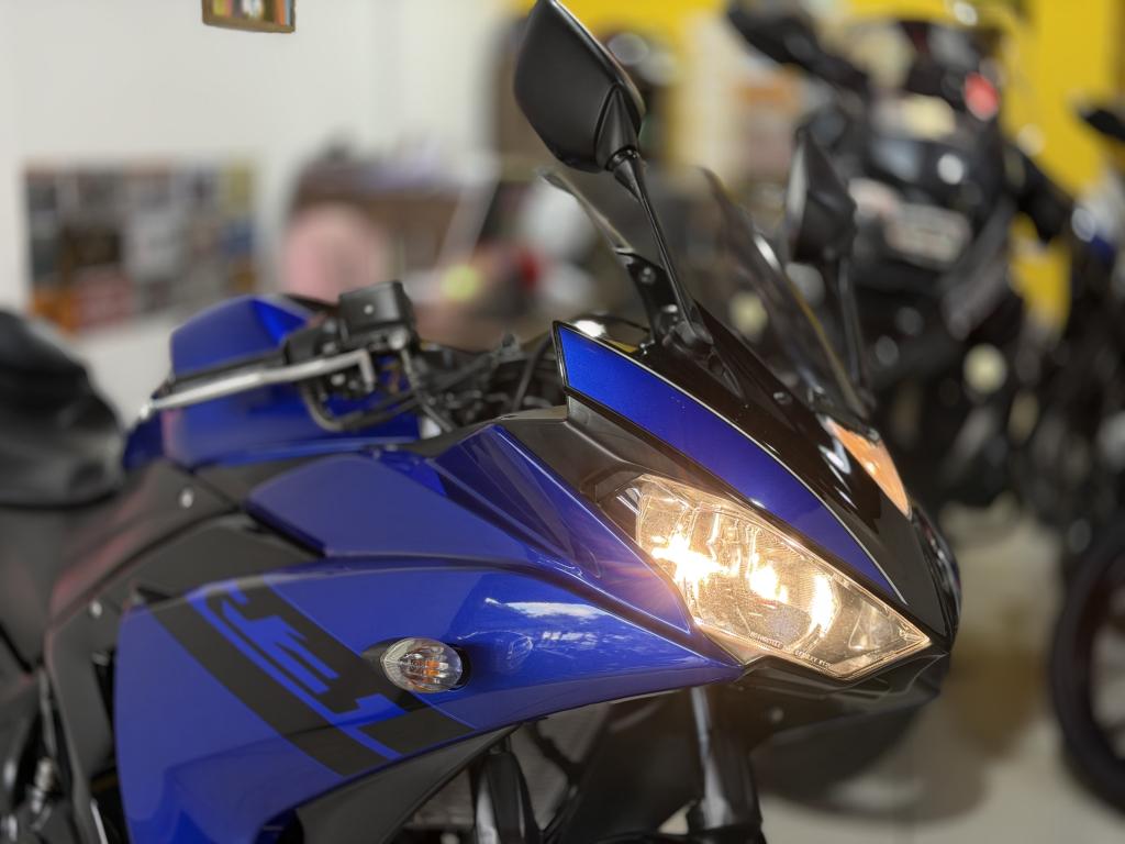 YAMAHA YZF R3 320