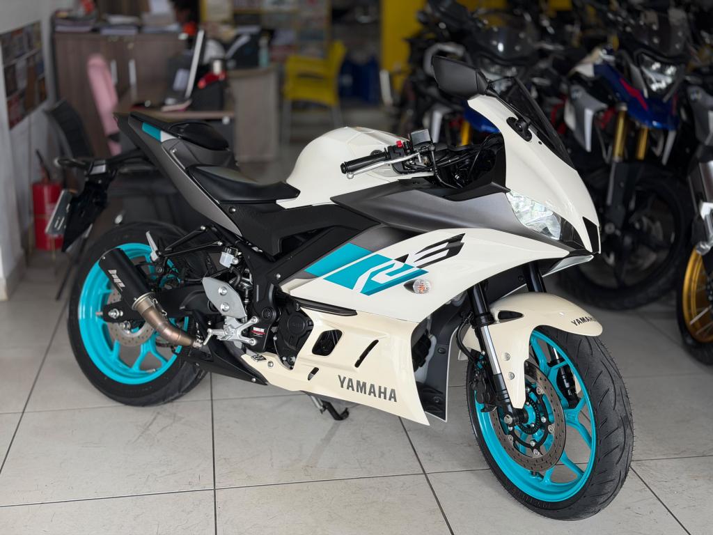 YAMAHA YZF R3 320