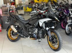 BMW R 1300 GS TRIPLE BLACK