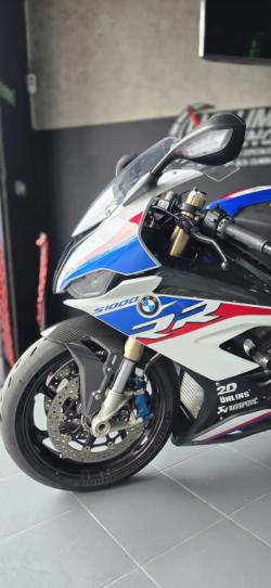 BMW S 1000 RR M CARBON BMW S 1000 RR M CARBON