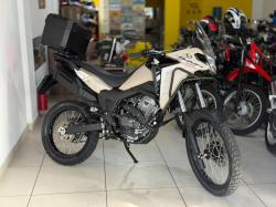 HONDA XRE 300 Sahara ADVENTURE