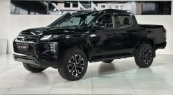 MITSUBISHI Triton 2.4 HPE-S BITURBO DIESEL CABINE DUPLA 4X4 AUTOMÁTICO