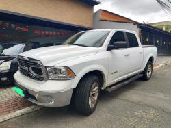 RAM Classic 5.7 V8 32V 4P R/T 4X4 AUTOM�TICO