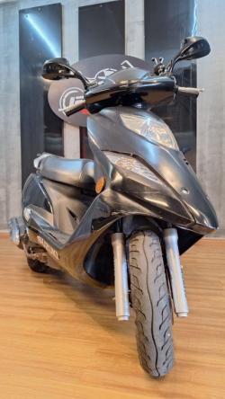 SUZUKI Burgman 125 