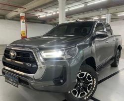 TOYOTA Hilux Caminhonete 2.8 16V SRX 4X4 DIESEL CABINE DUPLA AUTOM�TICO