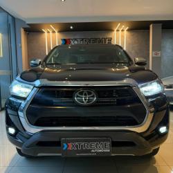 TOYOTA Hilux Caminhonete 2.8 16V SRX 4X4 TURBO DIESEL CABINE DUPLA AUTOM�TICO