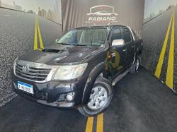 TOYOTA Hilux Caminhonete 3.0 4P SR 4X4 TURBO DIESEL CABINE DUPLA AUTOMÁTICO
