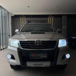 TOYOTA Hilux Caminhonete 3.0 4P SRV DIESEL CABINE DUPLA