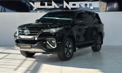 TOYOTA Hilux SW4 2.8 4P SRX 4X4 DIAMOND 7 LUGARES TURBO DIESEL AUTOM�TICO
