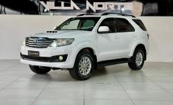 TOYOTA Hilux SW4 3.0 16V 4P SRV 4X4 7 LUGARES TURBO DIESEL AUTOM�TICO