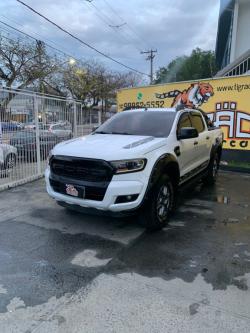 FORD Ranger 2.2 16V XLS DIESEL CABINE DUPLA