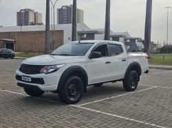 MITSUBISHI L 200 Triton 2.4 16V OUTDOOR HPE-S 4X4 CABINE DUPLA TURBO DIESEL AUTOMTICO