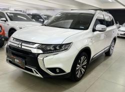 MITSUBISHI Outlander 3.0 V6 24V 4P HPE-S AWD AUTOMTICO
