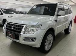 MITSUBISHI Pajero 3.2 16V 4P 4X4 7 LUGARES HPE TURBO DIESEL INTERCOOLER AUTOMTICO