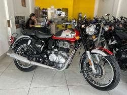 ROYAL ENFIELD Classic 500 