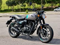 ROYAL ENFIELD Hunter 350 