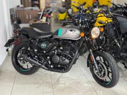 ROYAL ENFIELD Hunter 350 